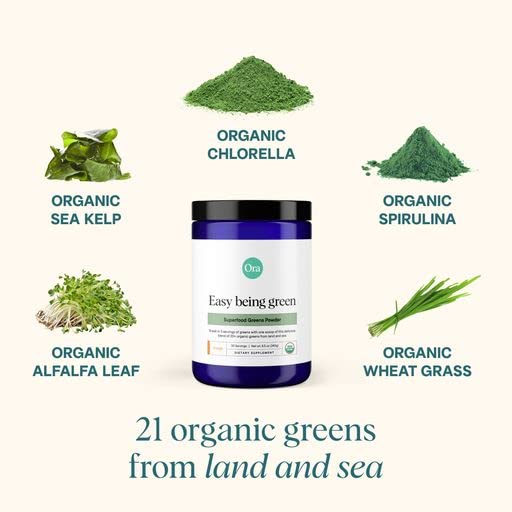 Scoop of Ora Organic Greens Powder in a smoothie