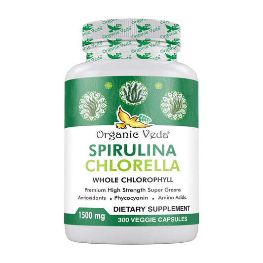 Organic Veda spirulina-chlorella capsules deliver daily green energy.