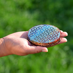 Orgonite Crystal Water Charging Plate Flower of Life geometry detail.