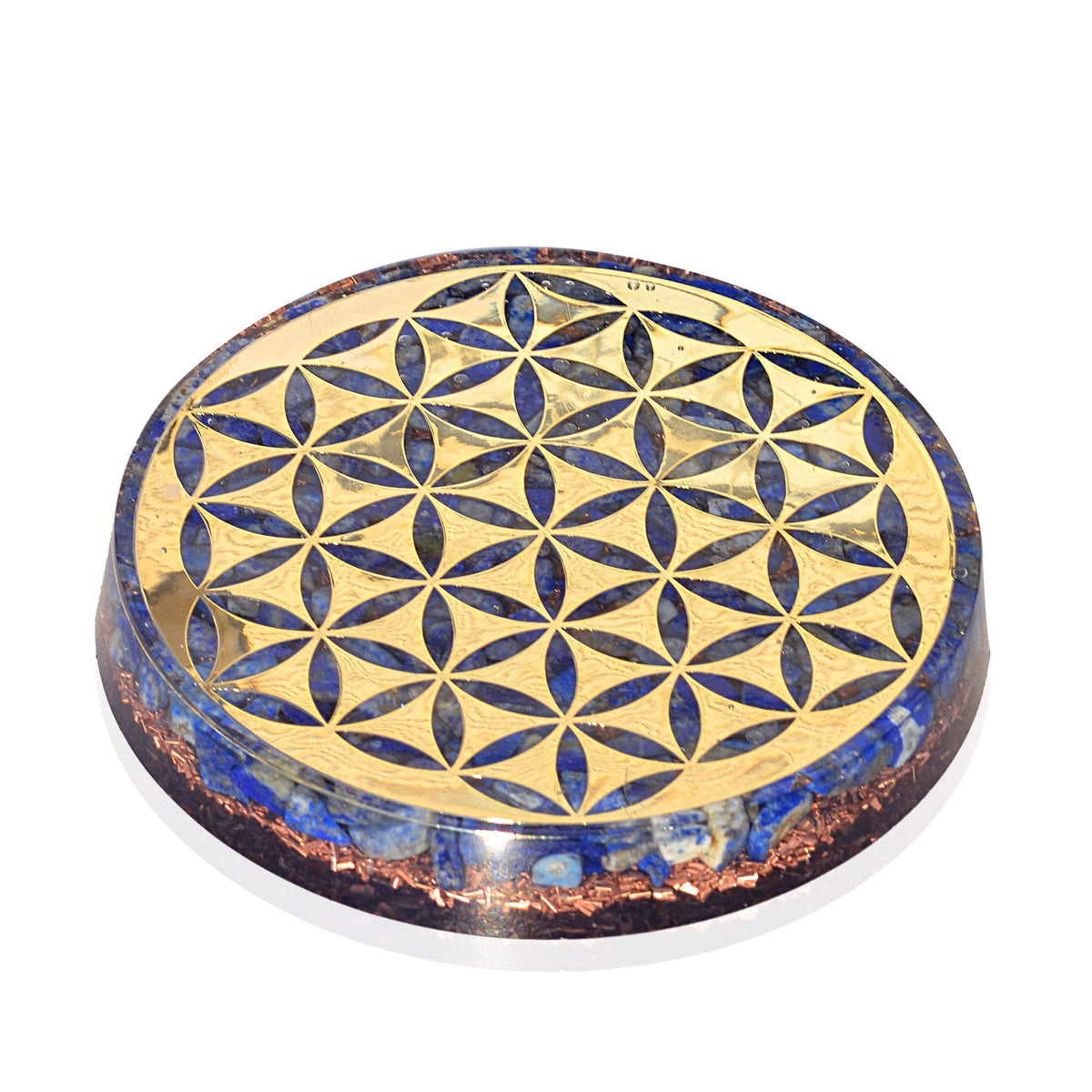 Orgonite Crystal water charging plate with Lapis Lazuli enhances meditation focus.