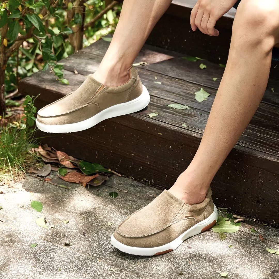 Rubber outsole provides reliable traction on various surfaces