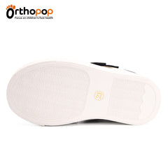 Orthopop breathable mesh insole helps absorb moisture during play.