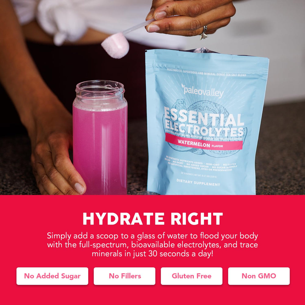 Paleovalley electrolytes powder being mixed in a glass for quick hydration.