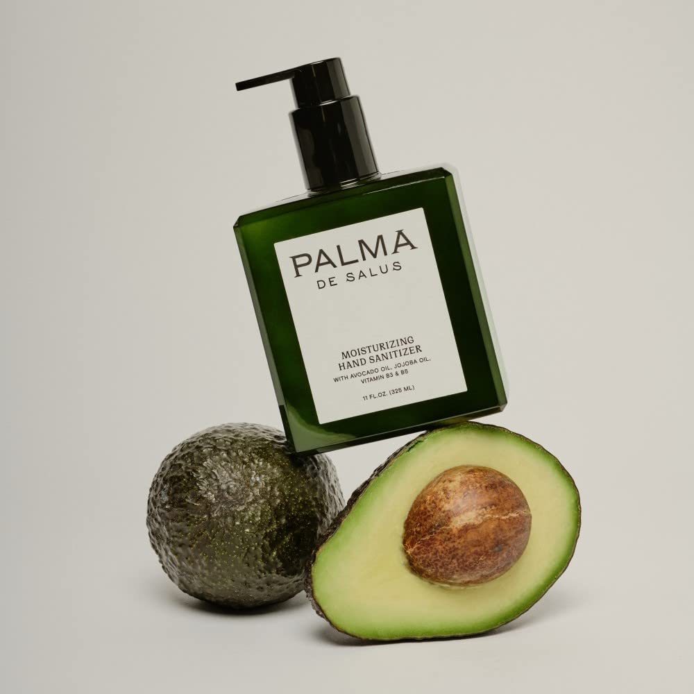 Palma de Salus nail cuticle nourishment demonstrated during hand care