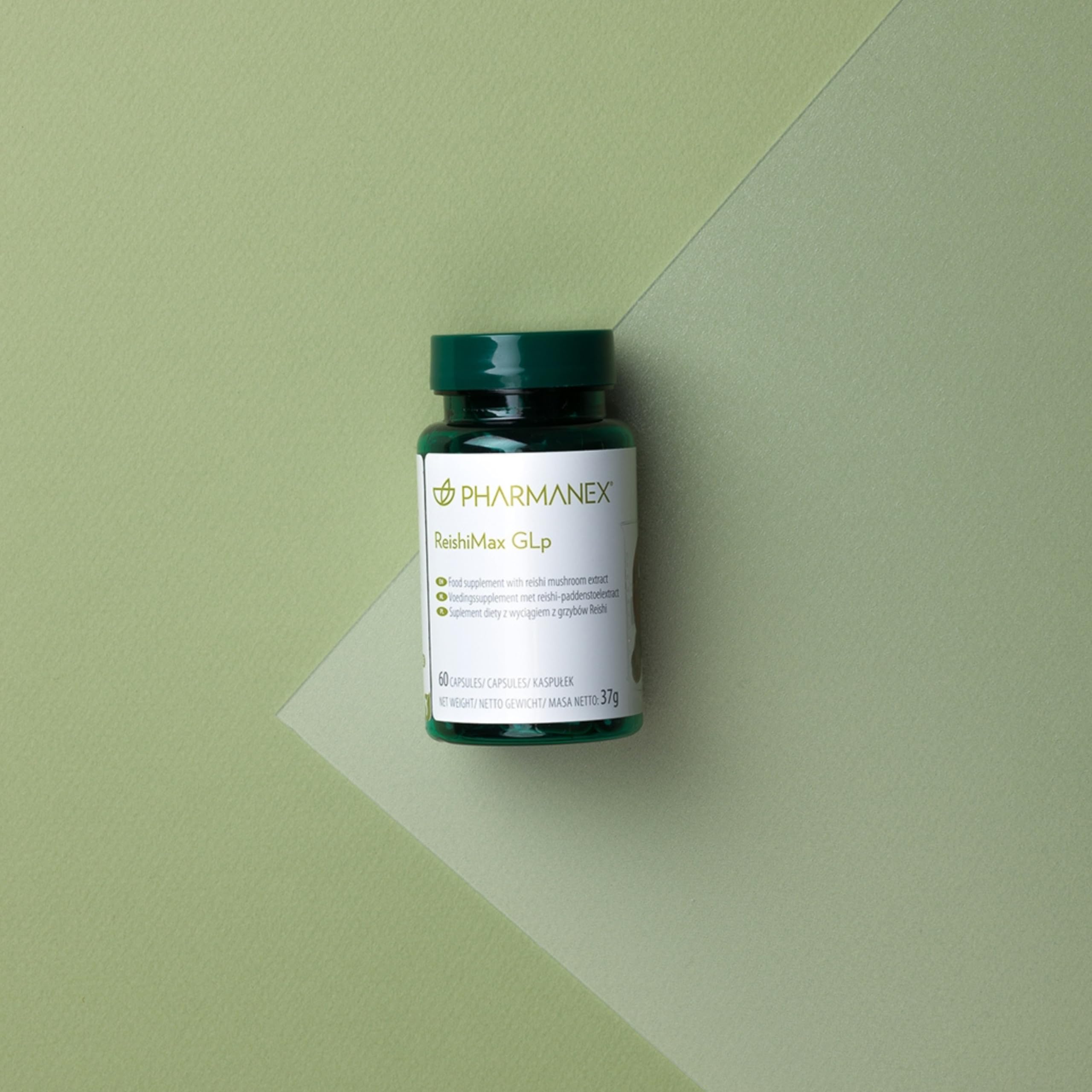 Pharmanex ReishiMax GLp cracked-spore technology graphic highlighting enhanced actives.