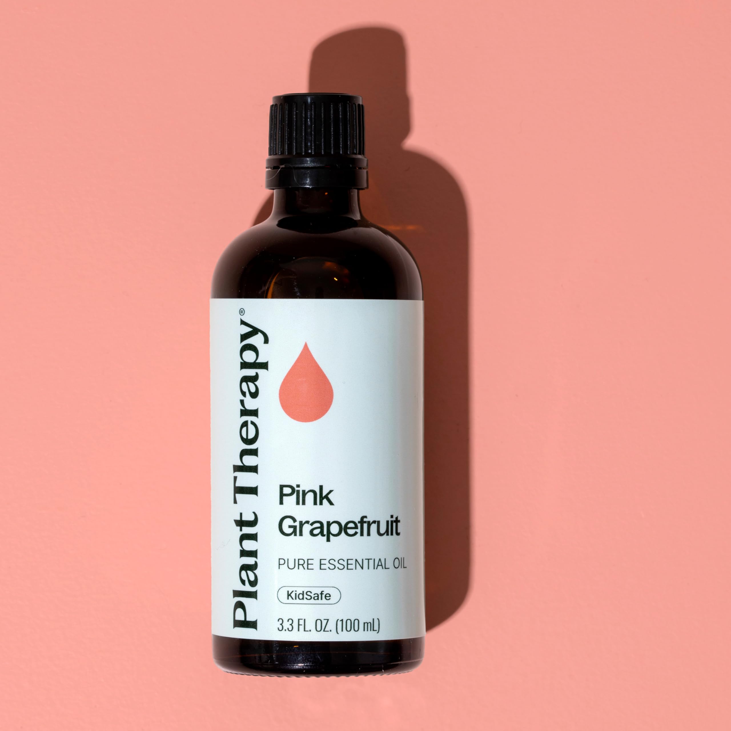 Close-up of the cap on Plant Therapy Pink Grapefruit bottle