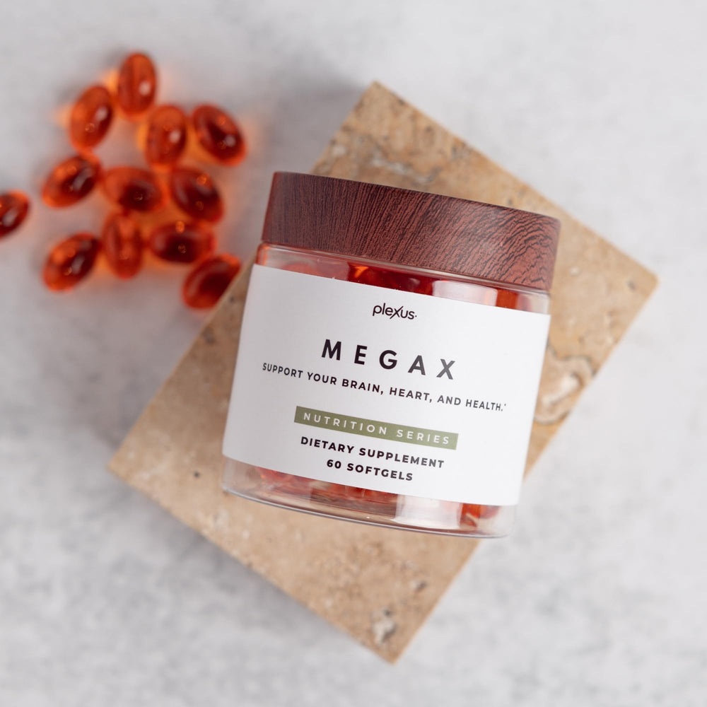 Plexus MegaX avocado oil graphic illustrating oleic acid presence.