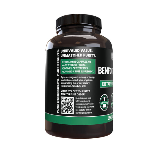 Pure Original Ingredients Benfotiamine capsule closeup highlights pure, additive-free capsules.