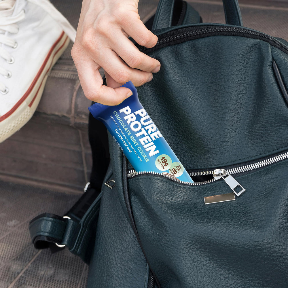 Pure Protein Chocolate Mint Cookie Bar multi-pack box shows convenient snack supply.