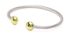 QRAY Combo Deluxe bracelet closeup highlighting premium stainless steel for daily wear