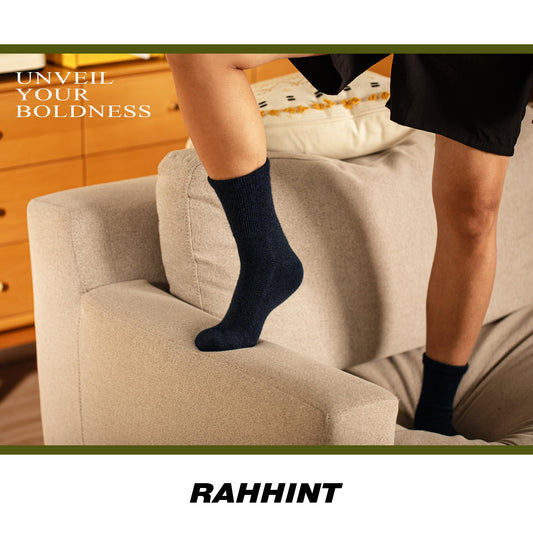 Rahhint Alpaca Wool Diabetic Socks knit closeup highlighting plush yarn and flexible feel.