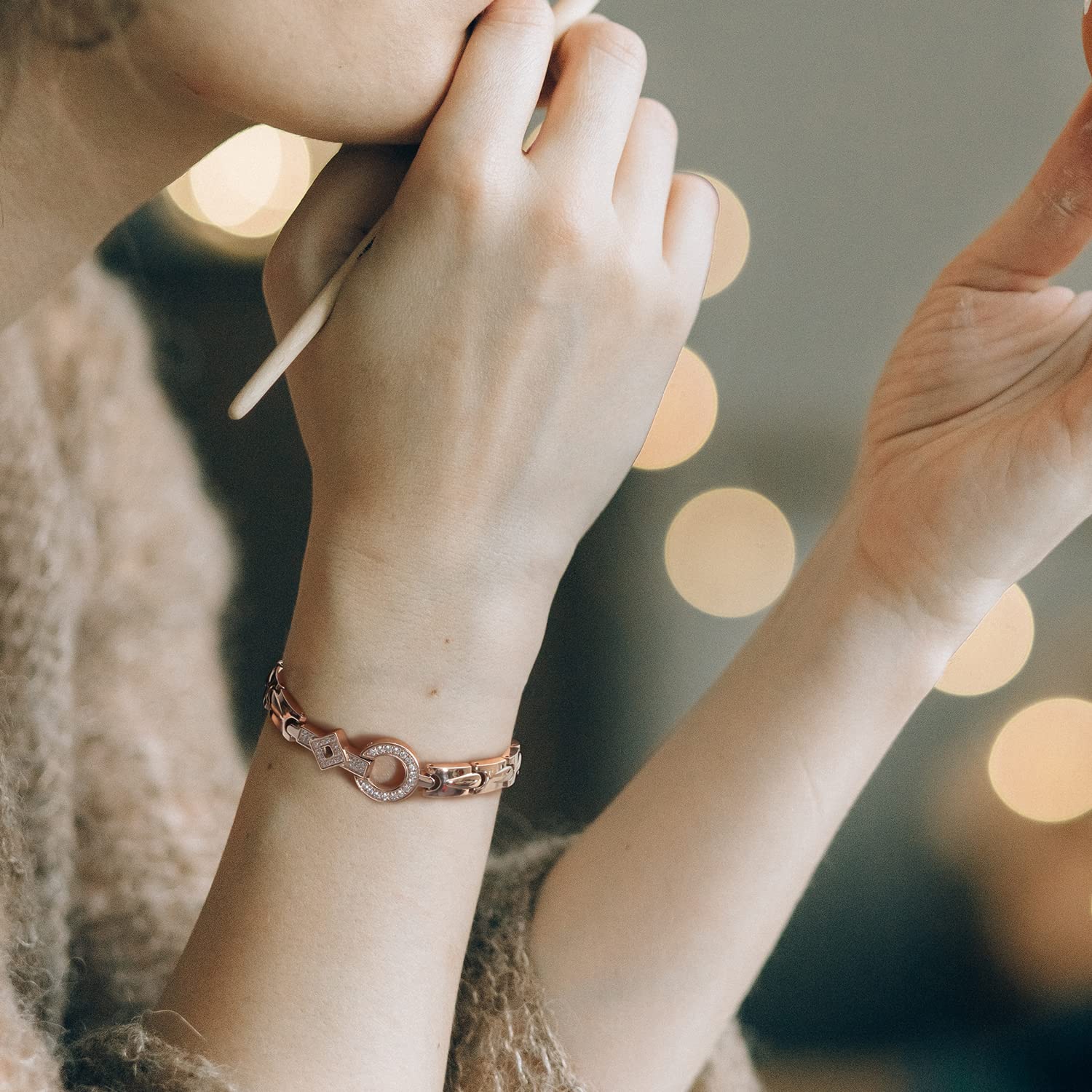 RainSo Elegant gold-plated finish bracelet adds a premium touch