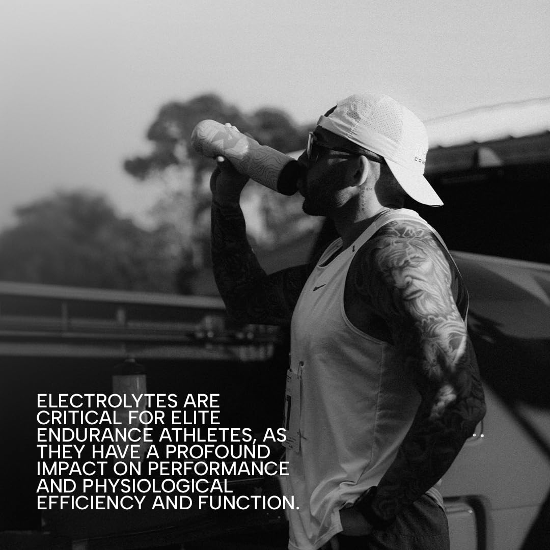 Shake RAW Replenish chocolate powder for on-the-go endurance.