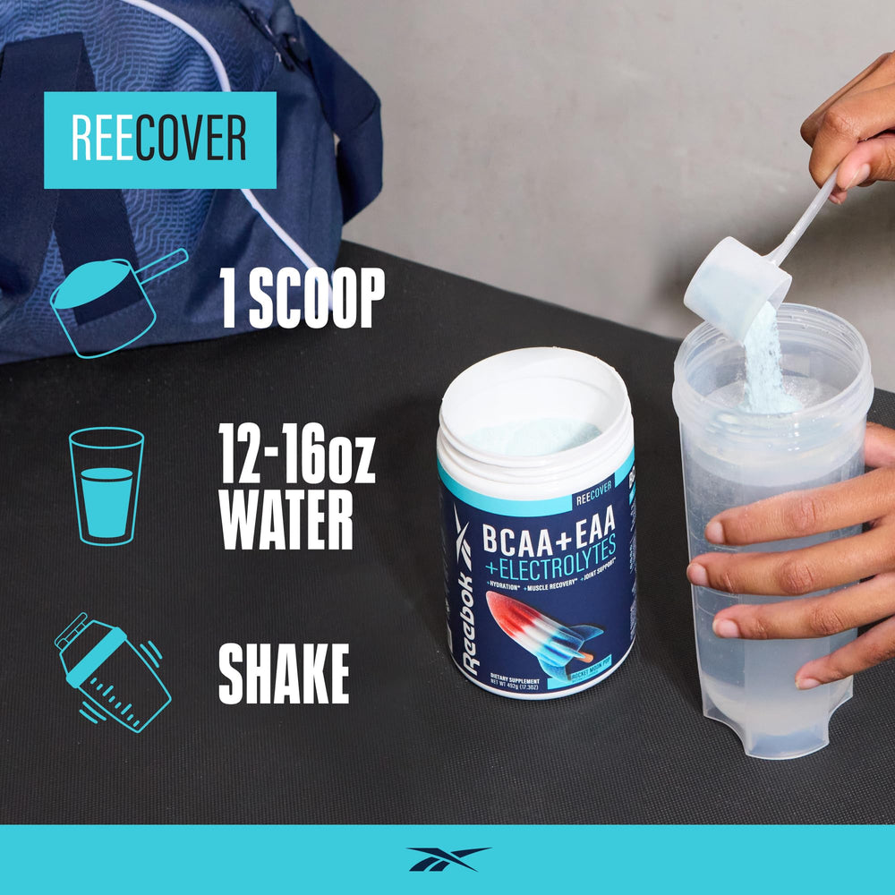 Refreshing REEcover shake in a glass after training