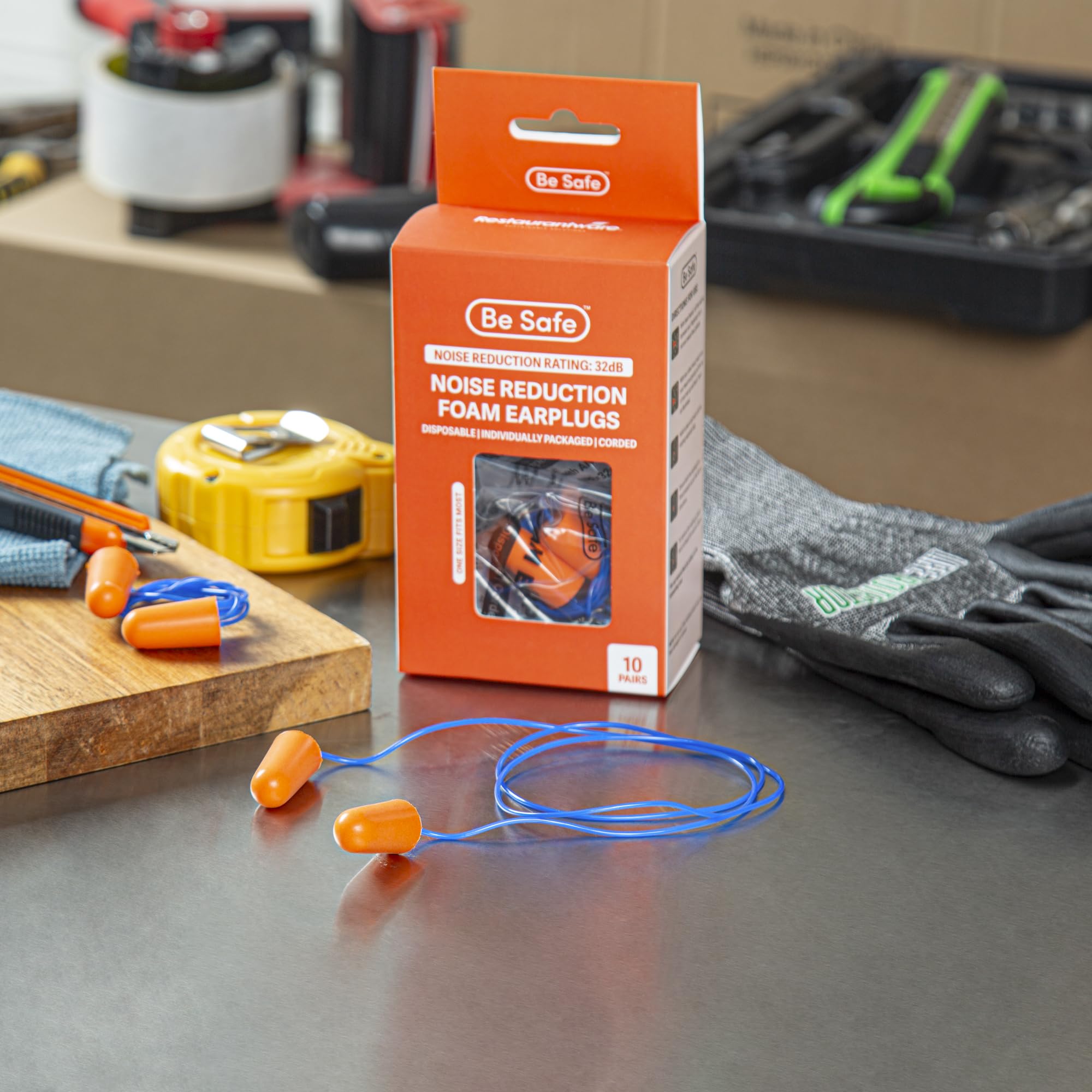 Soft PU foam of Restaurantware ear plugs offers comfortable all-day wear.