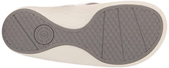 Revitalign Yumi outsole detail demonstrates grip on varied surfaces.