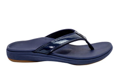 REVITALIGN Yumi sandal close-up of patent leather-like finish for chic style
