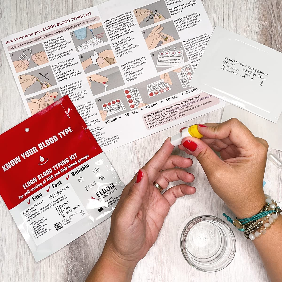 Right For Your Type three-kits-included set supports multiple tests for family use.