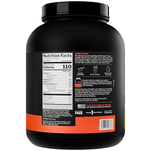 Rule 1 R1 protein powder scoop ready to mix a shake.