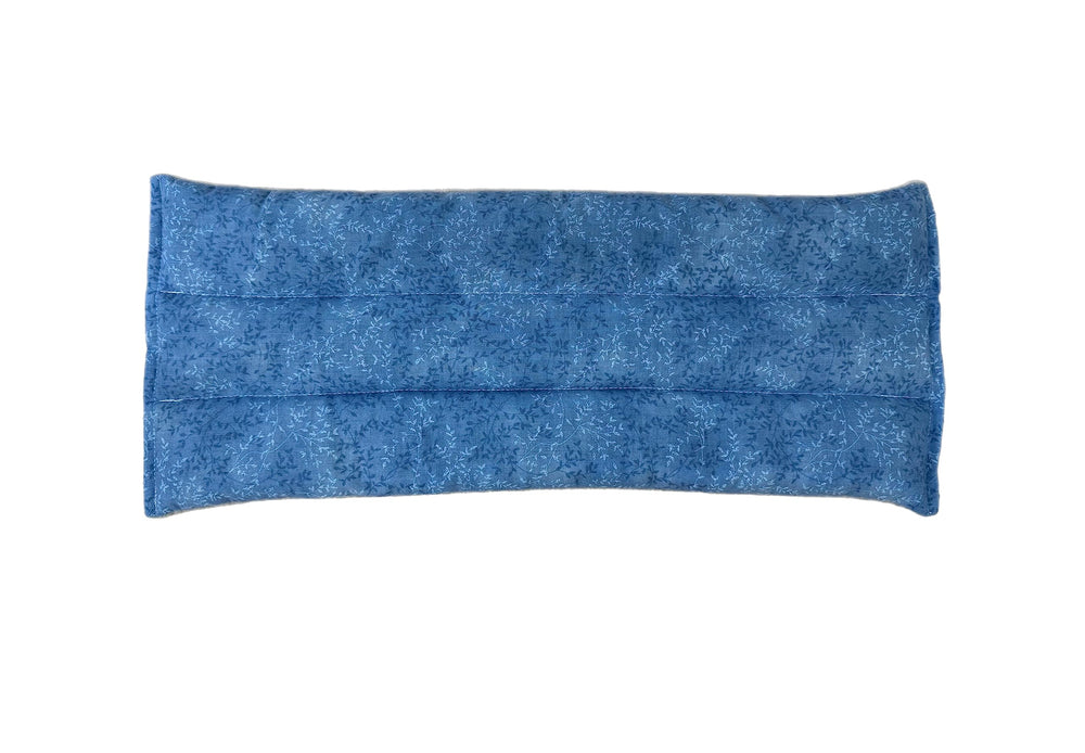 Sacksy Thyme microwave heating pad on the neck eases stiffness with comforting warmth.