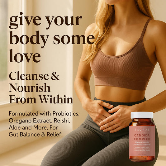 SACRALMOON Candida Cleanse capsules closeup highlighting convenient daily capsules