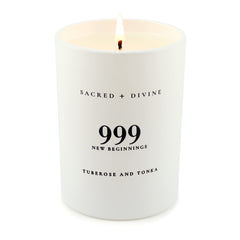 Sacred + Divine 999 tuberose-tonka aroma closeup aromatherapy mood lift
