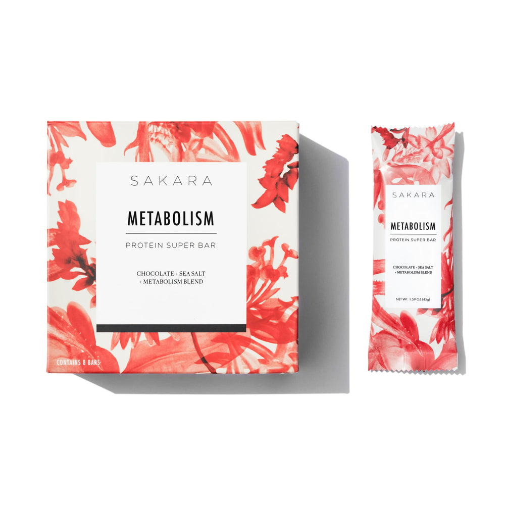 SAKARA Metabolism Super Bar packaging shot for on-the-go protein and clean ingredients.
