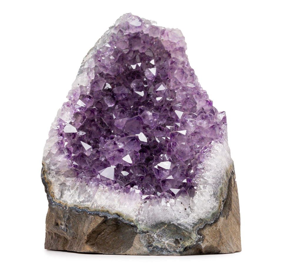 SAMSARI amethyst geode Uruguay 6.5-9 in, a calming centerpiece with natural purple crystals.