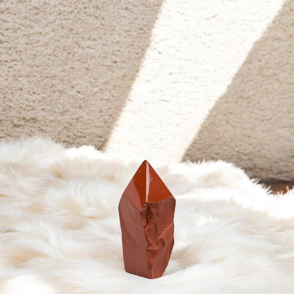 SAMSARI Red Jasper points gift-ready packaging for thoughtful gifting