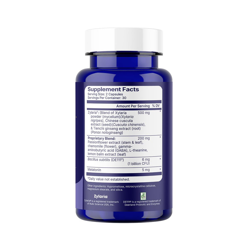 Santo Remedio Capsule closeup shows vegetarian capsules and formula.
