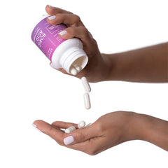 Seroflora boric acid 600mg capsules easy-open design for quick daily use.