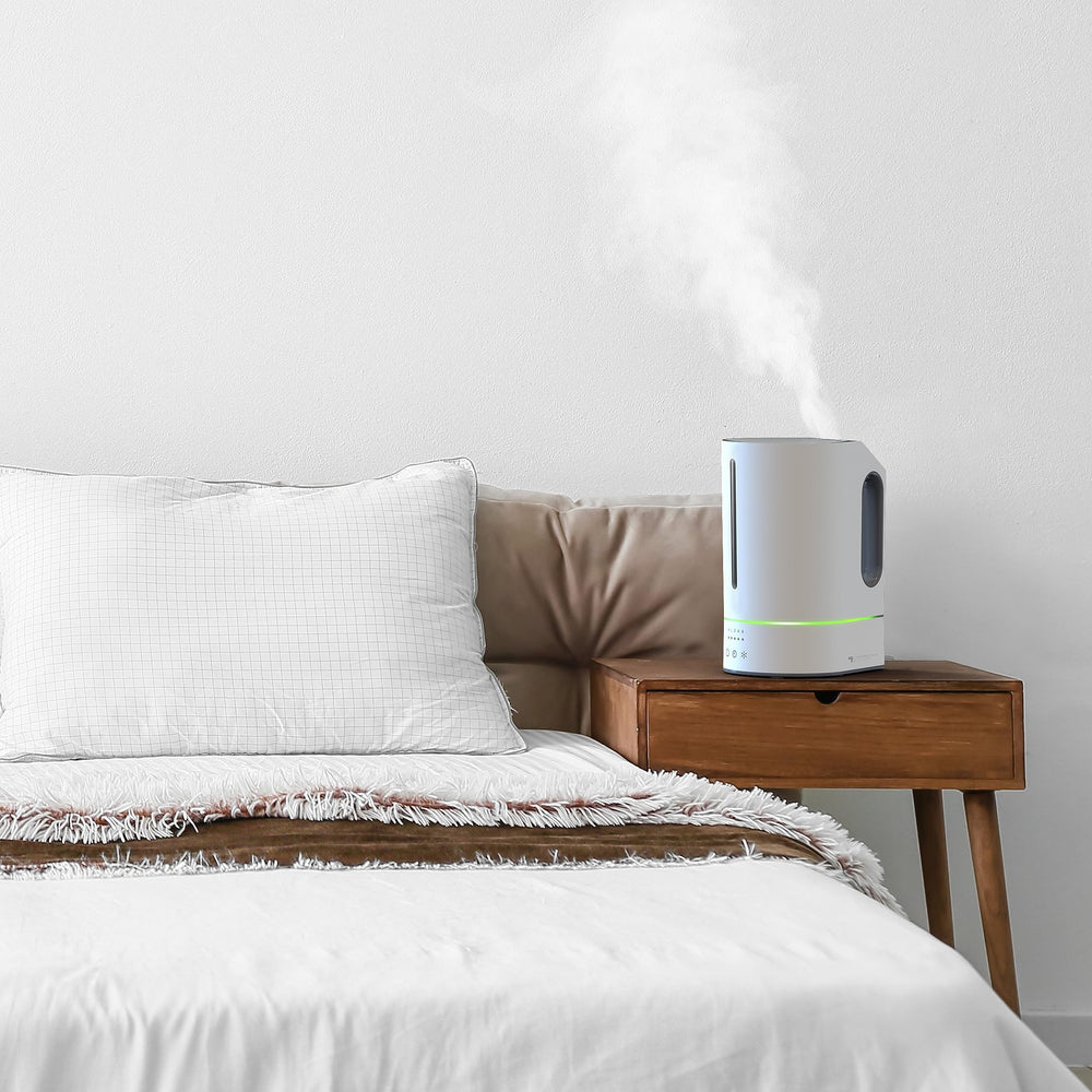 Sharper Image MIST 8 illuminated touch controls simplify mist level selection.