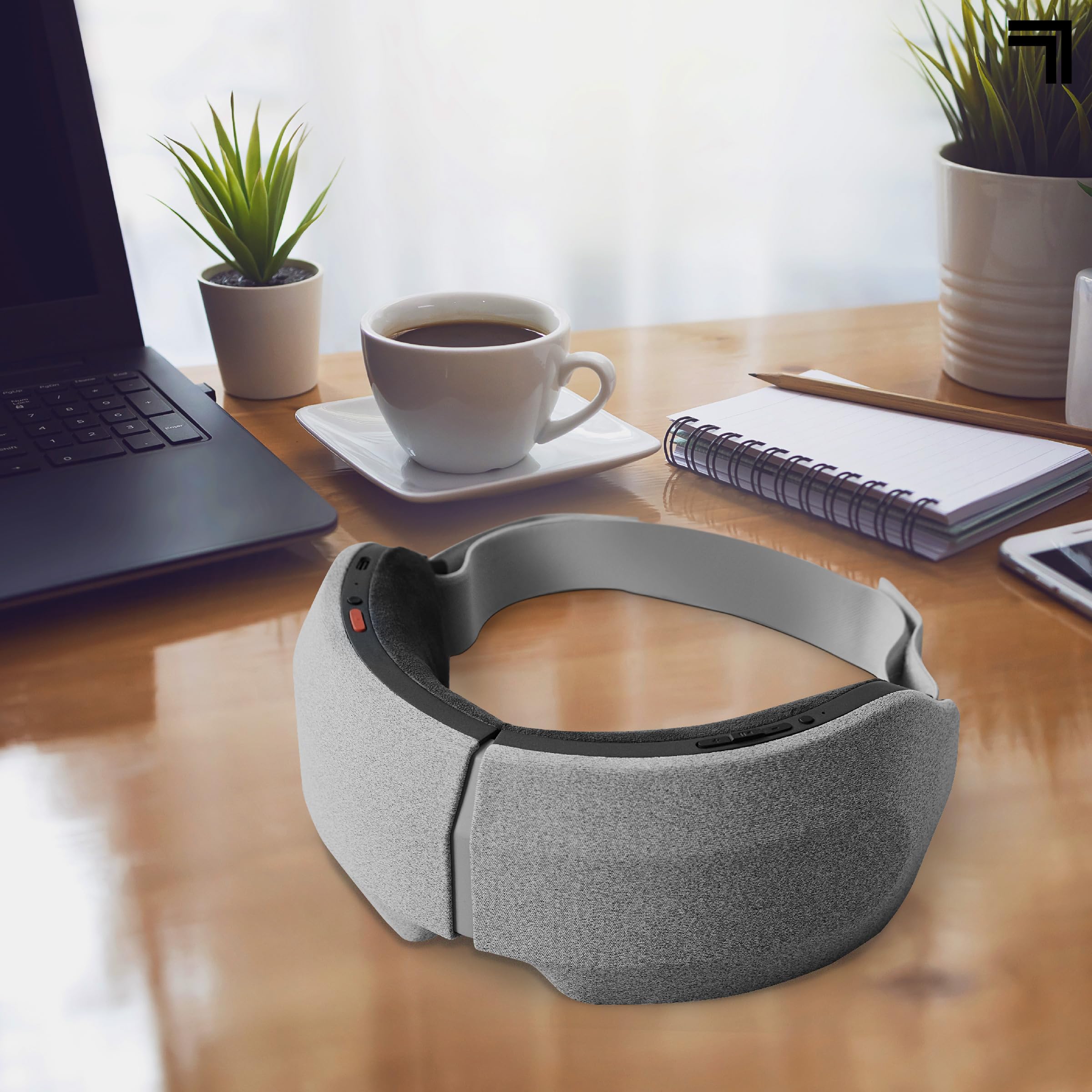 Sharper Image RealTouch Eye Mask Peltier tech with warming and cooling options for stress relief
