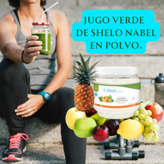 Sheló NABEL Green Juice poured into glass for a refreshing beverage