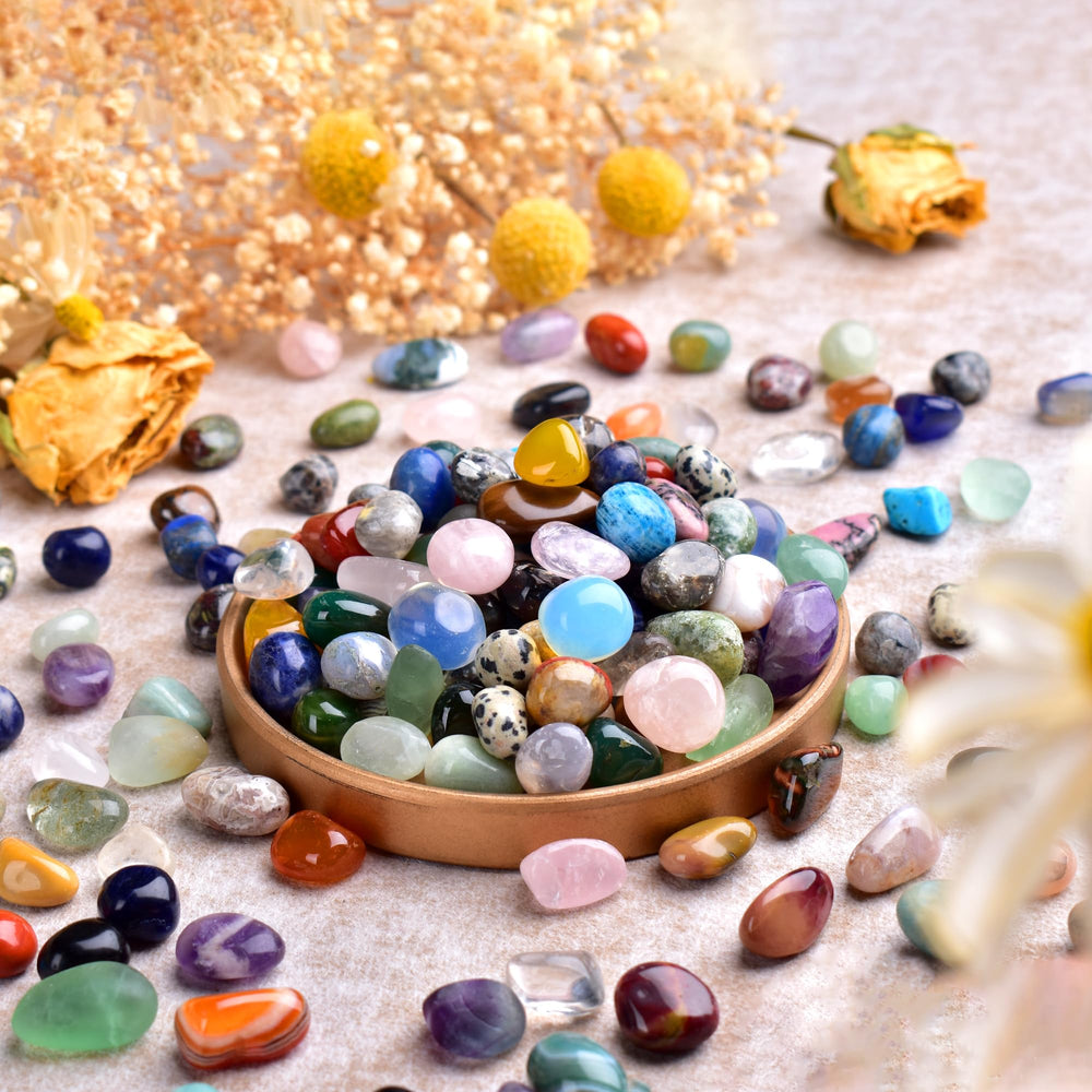 SigMntun gemstones in a bulk set suitable for gifting and hobbyist projects.