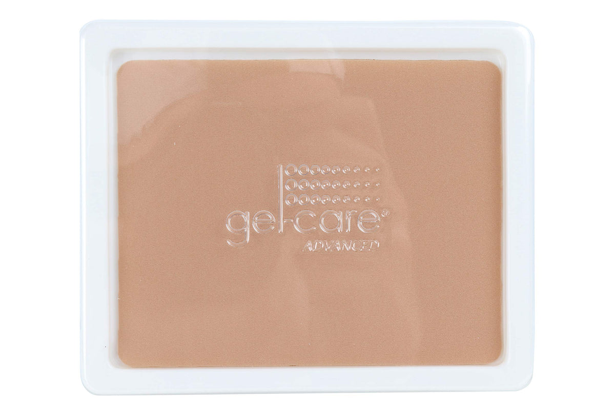 Silipos Gel-Care Advanced 610 self-adhesive scar sheet on skin for moisturized scar tissue