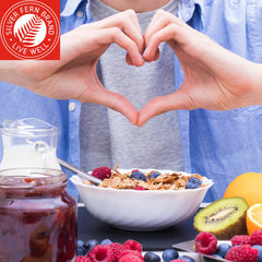 Silver Fern Cleanse ingredients panel highlights postbiotic gut support.
