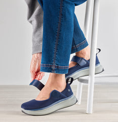 Silvert's Easy-Touch closure close-up showing effortless fastening for seniors.