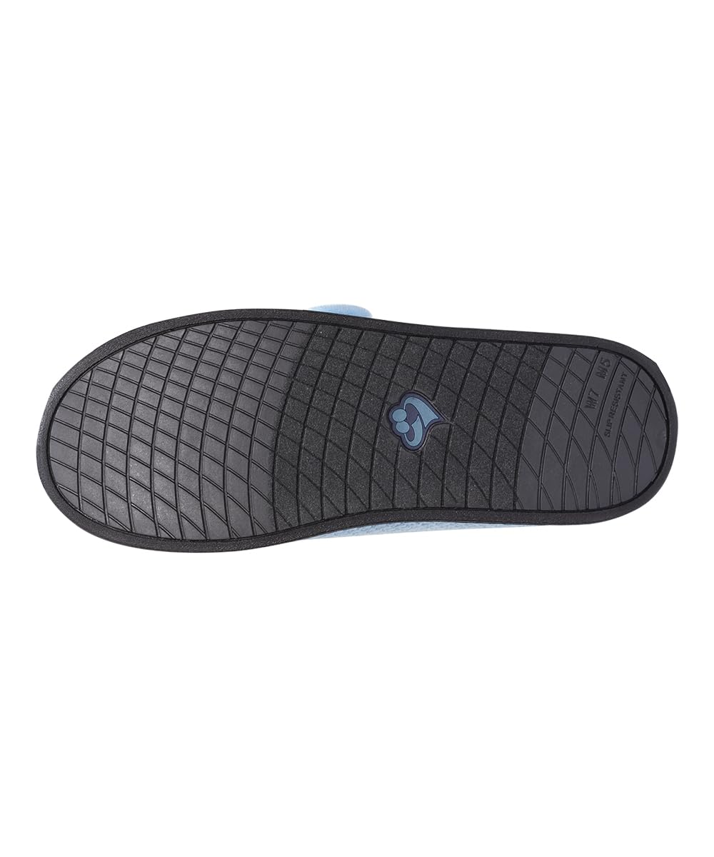 Silvert's lightweight breathable upper interior enhances all-day wear with soft comfort