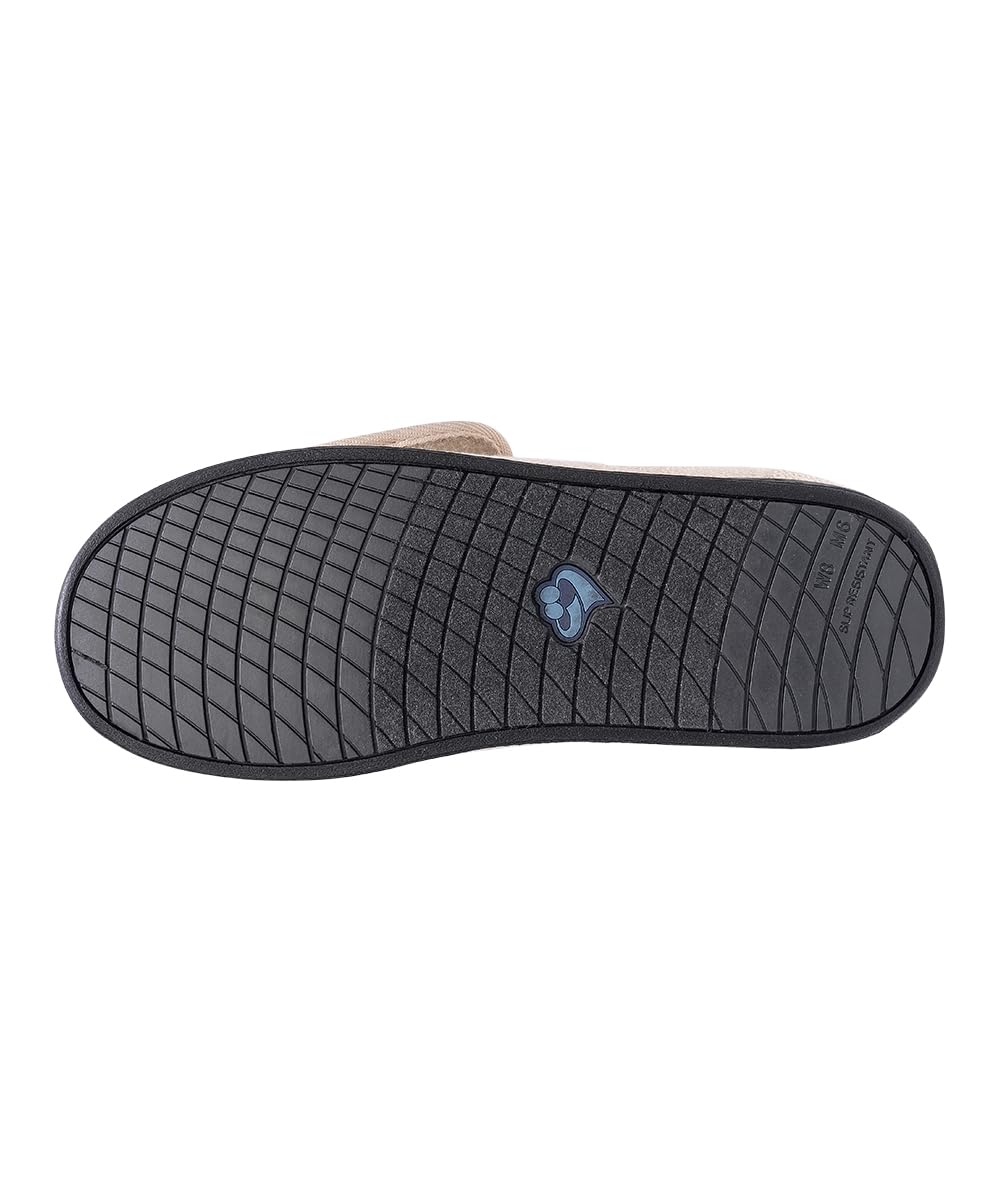 Breathable open toe design from Silvert's diabetic sandals keeps feet cool.
