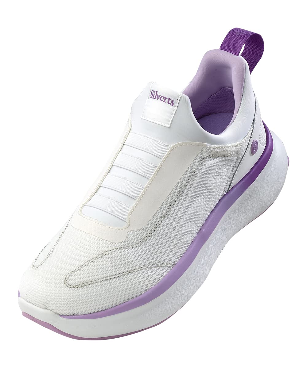 Silvert's removable insoles enable orthotic customization and comfort.
