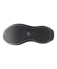 Silvert's extra depth interior allows orthotics and reduces pressure points.