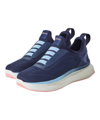 Silvert's slip-resistant outsole helps maintain stability on indoor and outdoor surfaces.