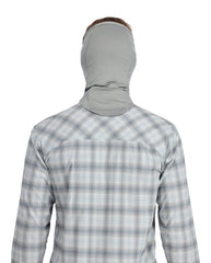 Simms BugStopper SunGaiter fabric closeup highlights breathable, quick-dry material.