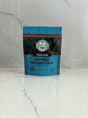 SINGHS kava powder texture close-up showing fiber-free grind for smooth mix.