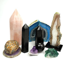 Sisamn root chakra balancing tourmaline crystal helps grounding and energy harmony in your environment.