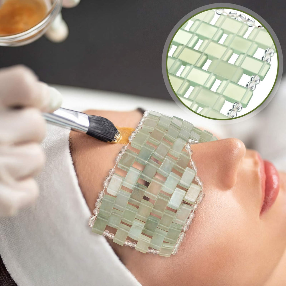 Sliner smooth roller in jade provides a cool glide and gentle circulation.