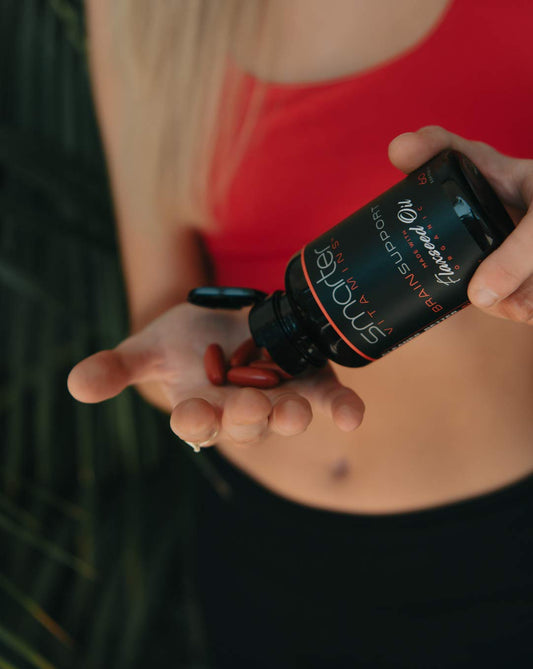 SmarterVitamins Brain Support softgels close-up for convenient daily use.