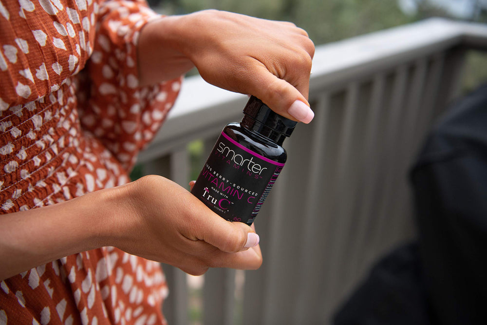 SmarterVitamins Easy digestion capsules: plant-derived formula for smoother digestion.