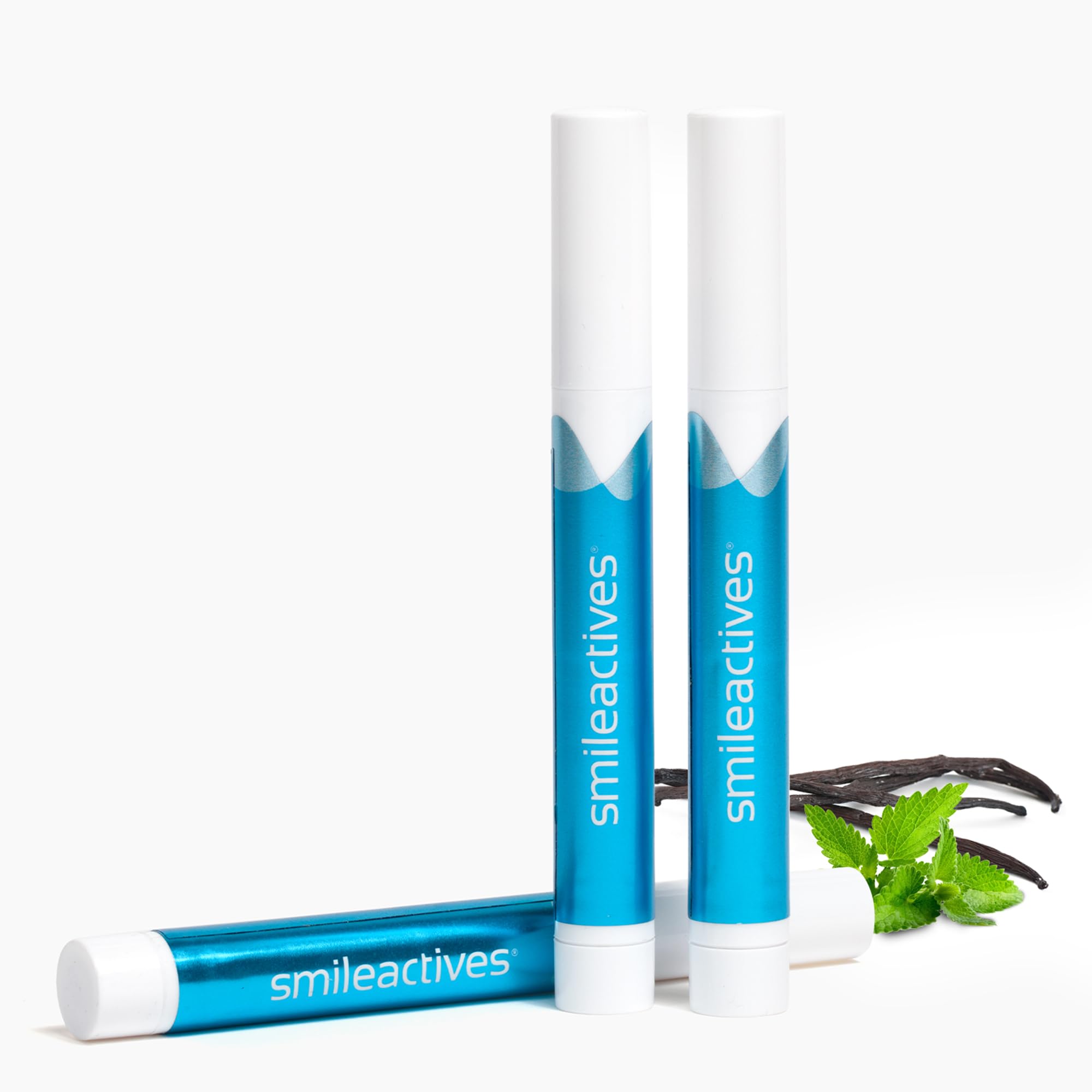 Smileactives precision brush-tip close-up for targeted stain removal